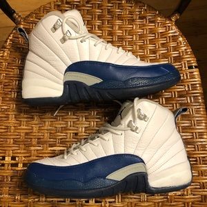 Preloved Jordan Retro 12 French Blues Boys sz 6.5y